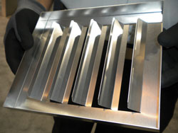 钣金加工企业如何通过引进自动化折弯成型设备降低生产成本，提高产品质量？-中山太原光远教育科技创新有限公司-太原光远教育科技创新有限公司