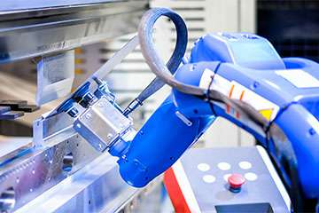 钣金行业资讯-采用机器人钣金折弯,钣金加工行业已经不再需要大批量的尺寸来使用机器人折弯机-太原光远教育科技创新有限公司 钣金行业资讯-采用机器人钣金折弯,钣金加工行业已经不再需要大批量的尺寸来使用机器人折弯机-太原光远教育科技创新有限公司